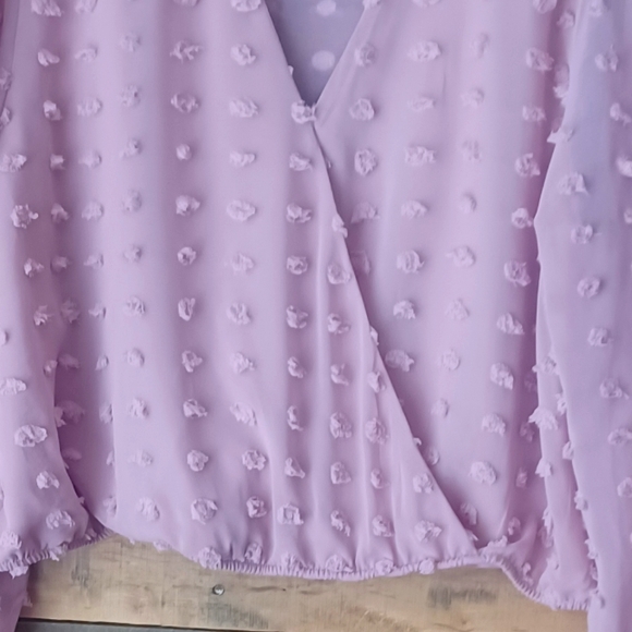 It's About Lola Boutique Blouse: - Picture 3 of 11